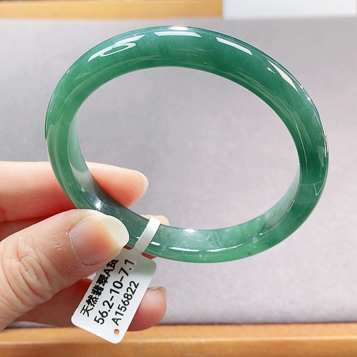 【闪购商品】翡翠手镯（圆镯）未镶嵌