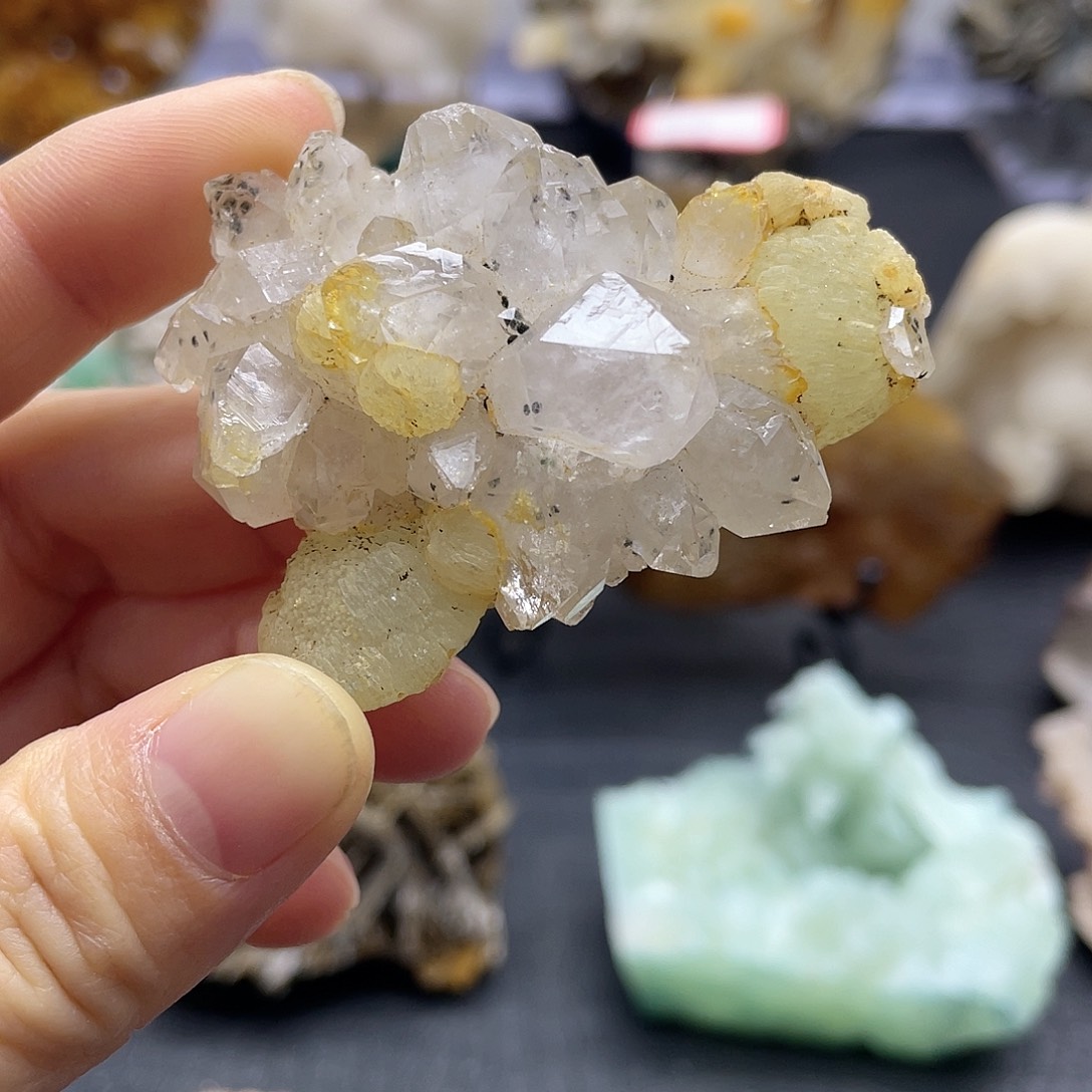 5坦桑石（处理）摆件