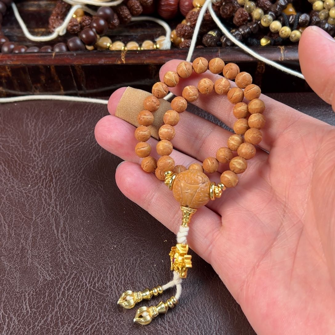 星月菩提吊坠酸枣核手持