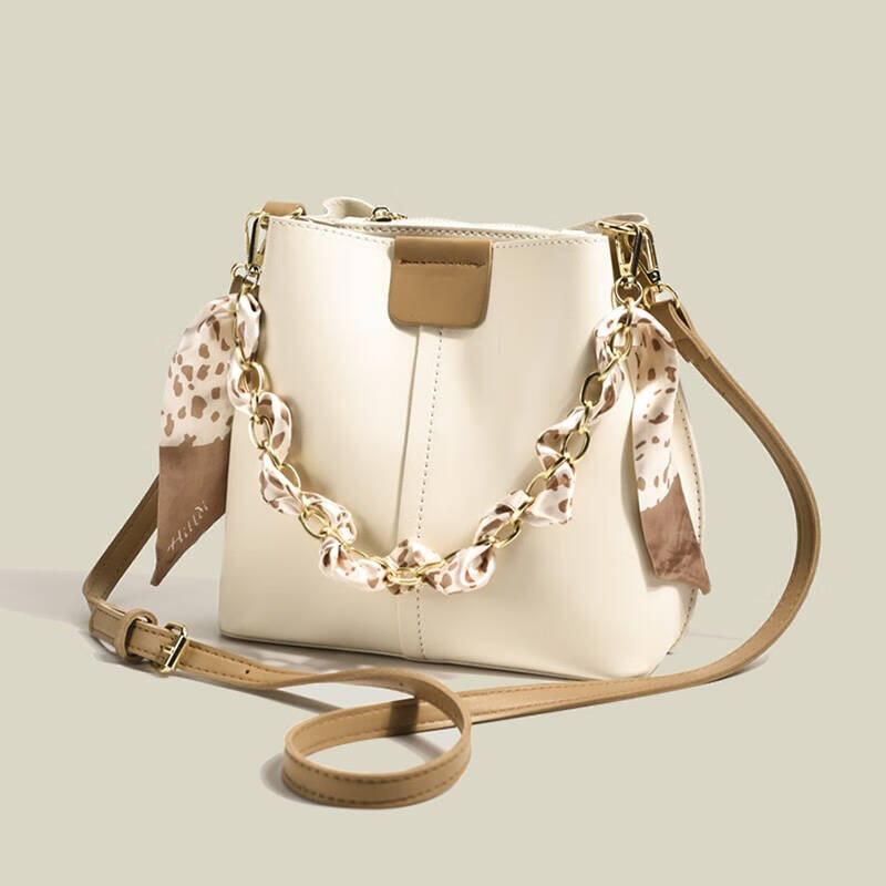 A14锁扣斜挎包甜美风肩包ins拉链腋下托特包饺子包单根