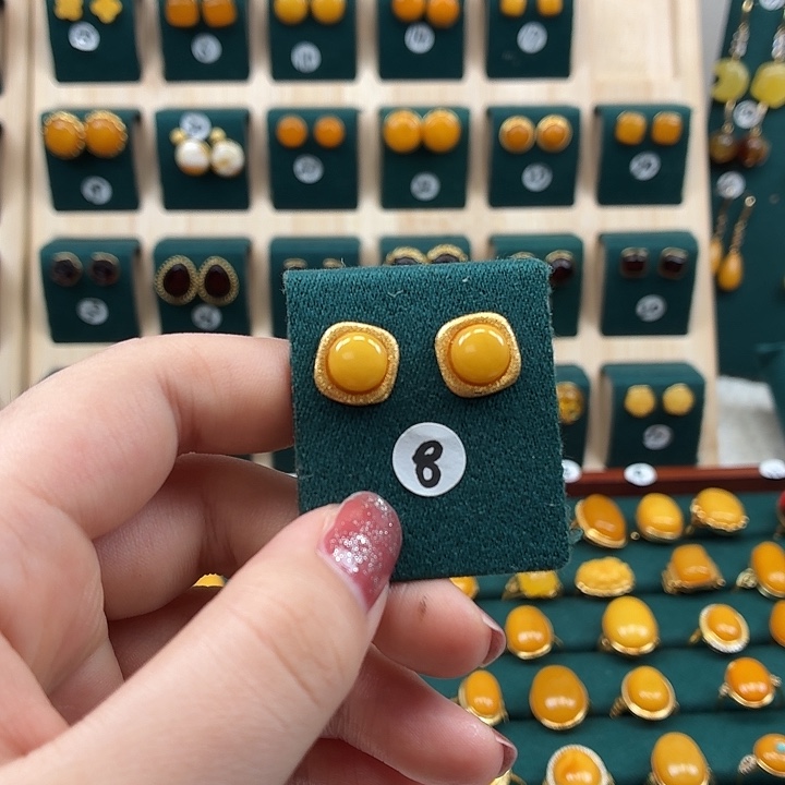 琥珀银S925镶嵌耳饰