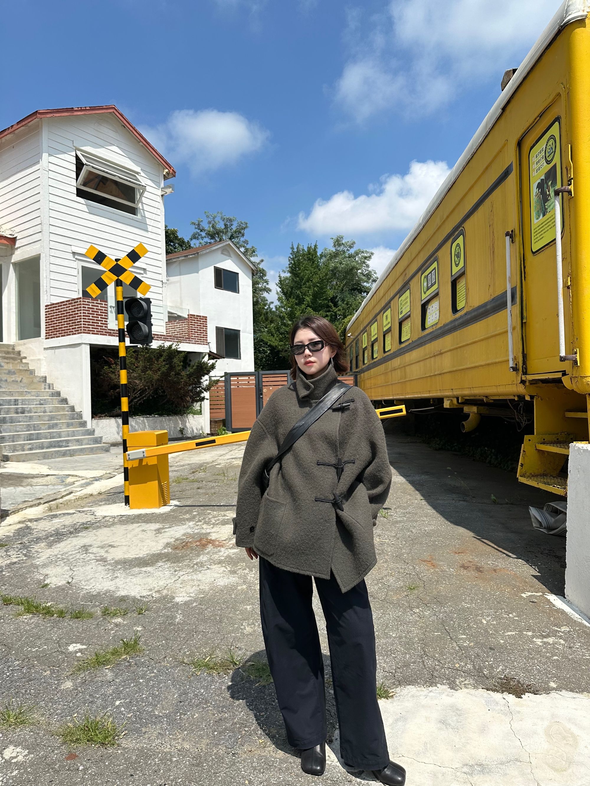 FuYo予之「牛角扣」高比例苏力羊驼秋冬立领牛角扣设计感廓形大衣