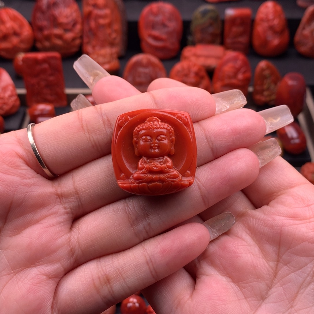 南红玛瑙南红川料宝宝平安佛吊坠28mm未镶嵌