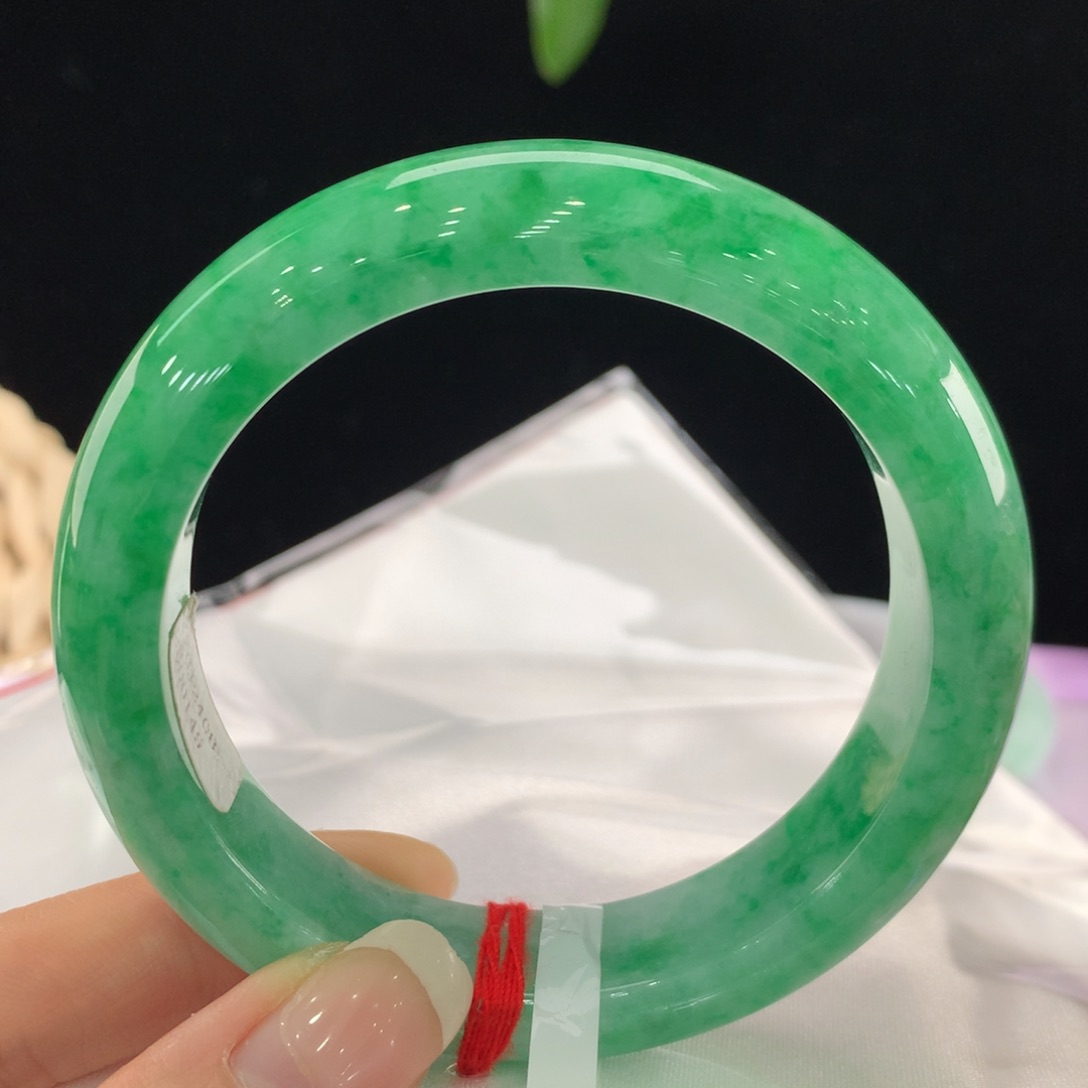 翡翠手镯未镶嵌111-0149