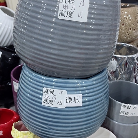 多肉绿植陶瓷花盆9.9包邮，有孔