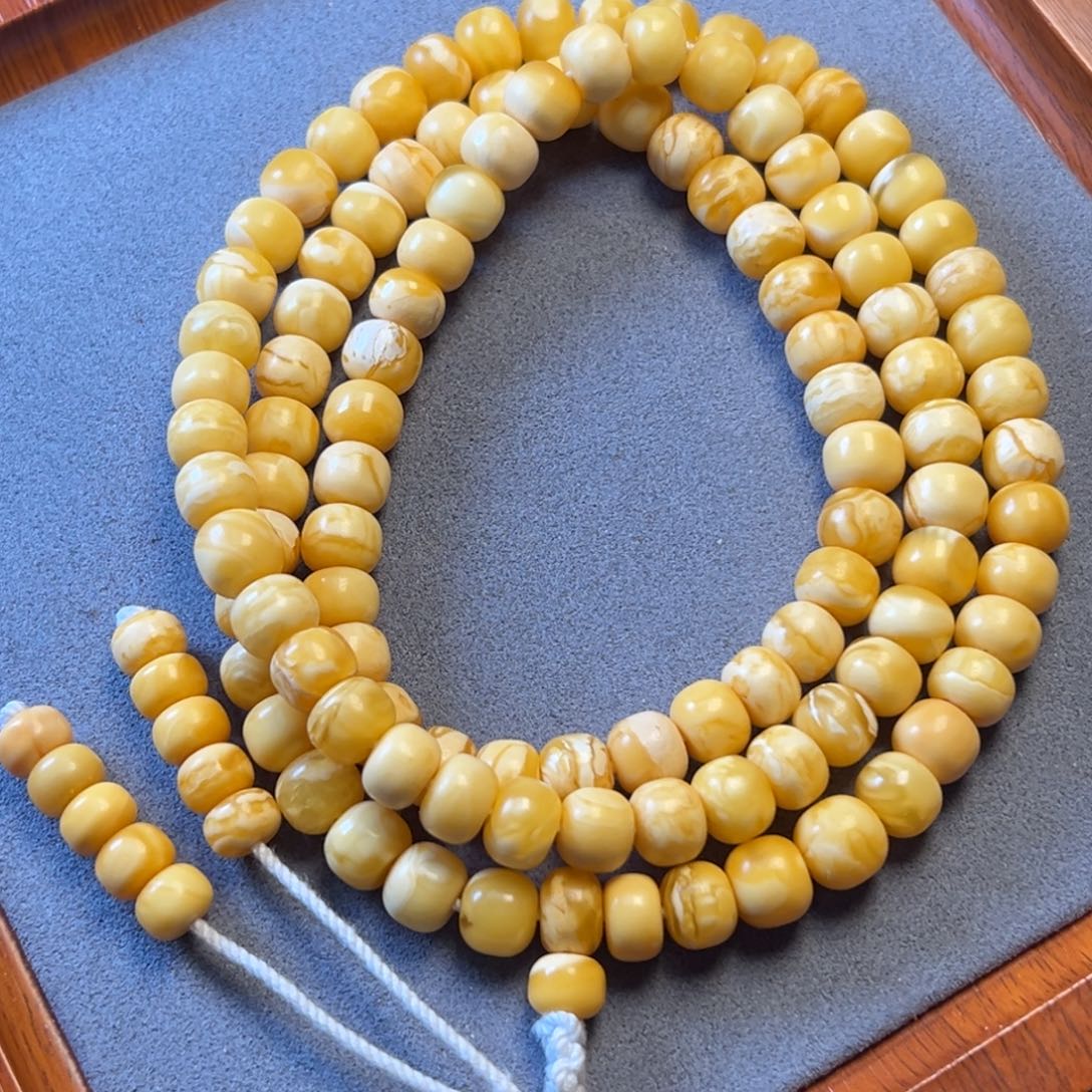 蜜蜡吊坠(不含链)未镶嵌