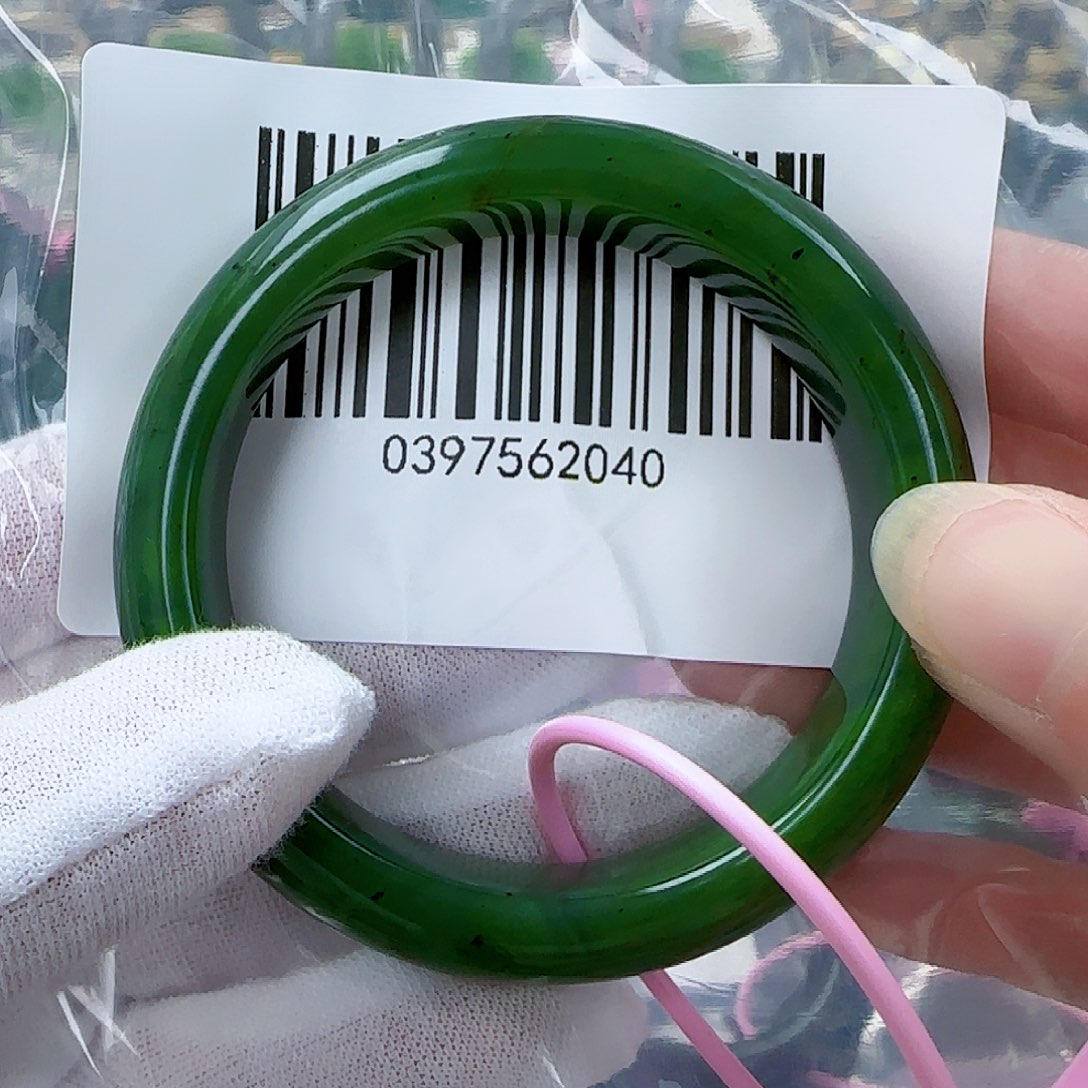 和田玉（碧玉）手镯未镶嵌53包容