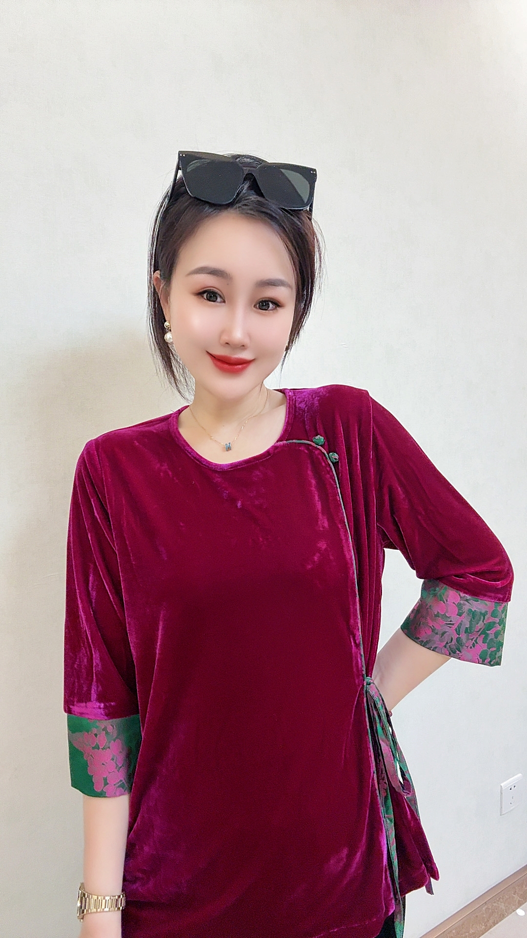 中国风新中式时尚套装黑色设计师女装上衣金丝圆领套装时尚