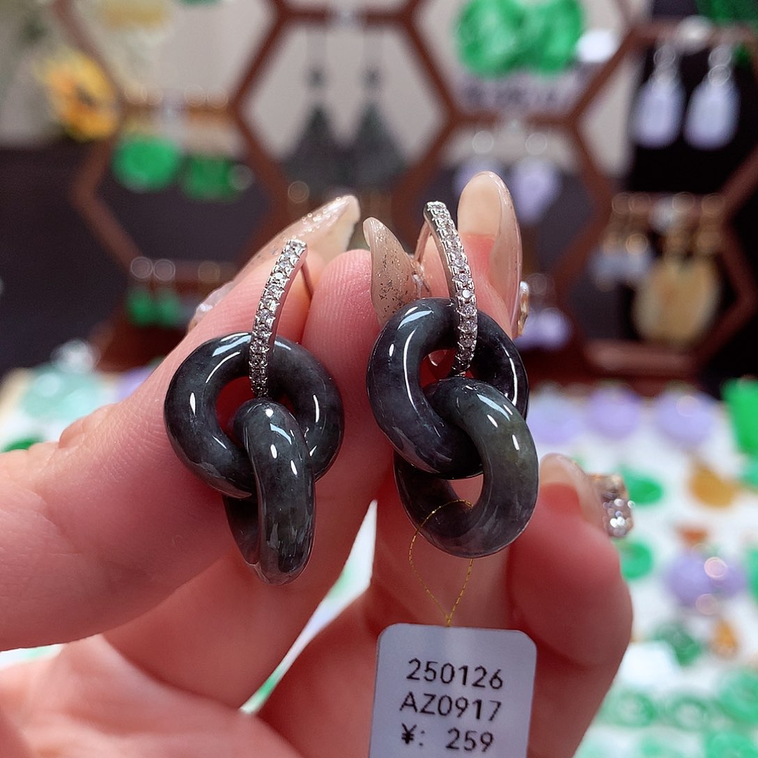 翡翠耳饰银S925镶嵌天然翡翠