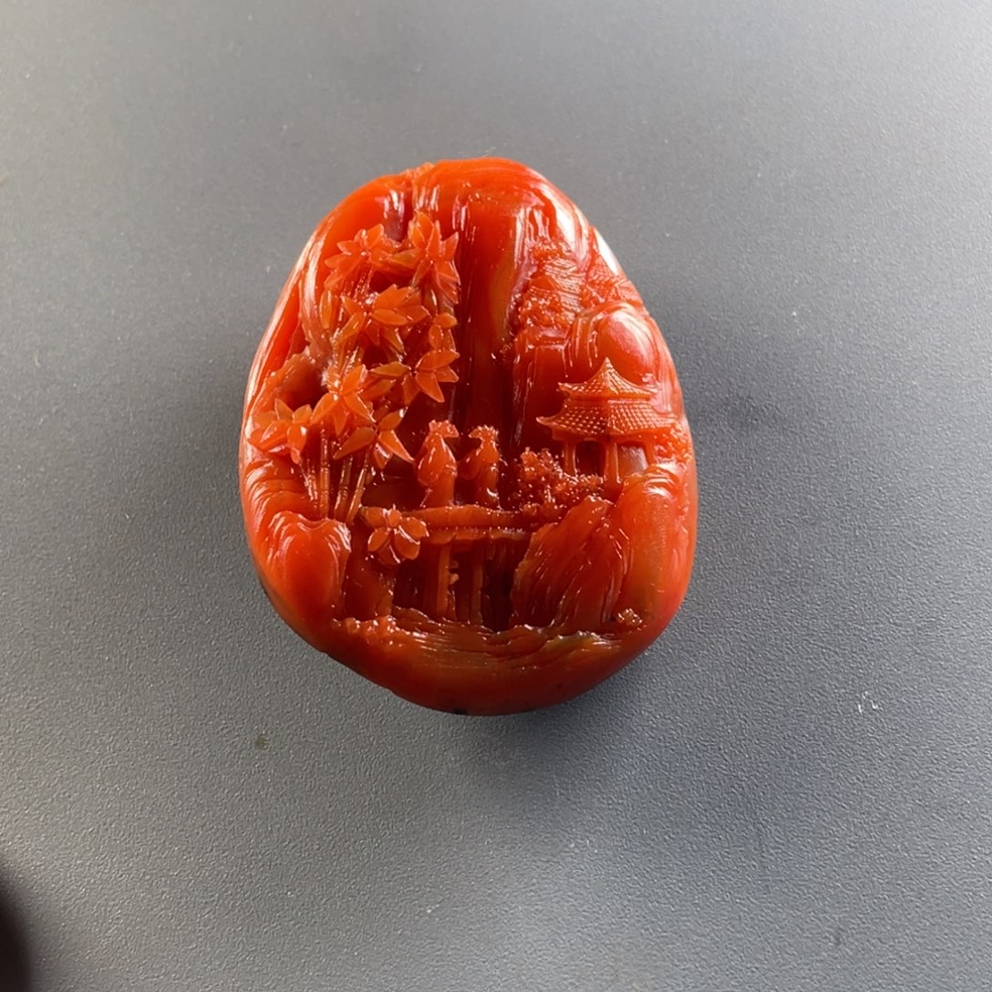 椰***冻南红玛瑙未镶嵌天然原矿东山大水沟带皮山水