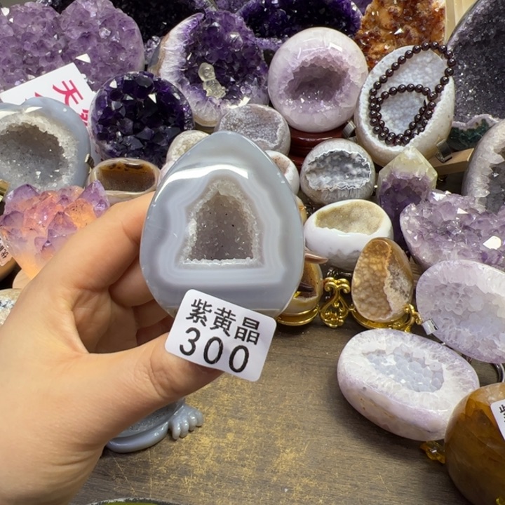 未镶嵌大型摆件（非配饰）紫晶300