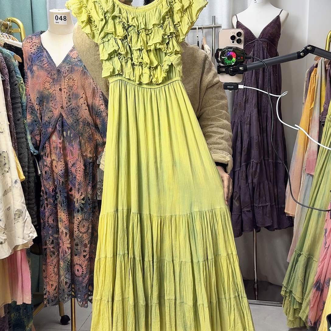 棉植物染黄绿色背心裙福利款