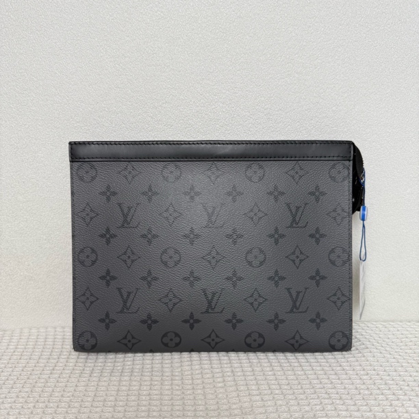 99新 LouisVuitton/路易威登 97新/5278芯片款黑武士洗漱手拿包