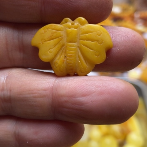 手串蜜蜡未镶嵌吊坠
