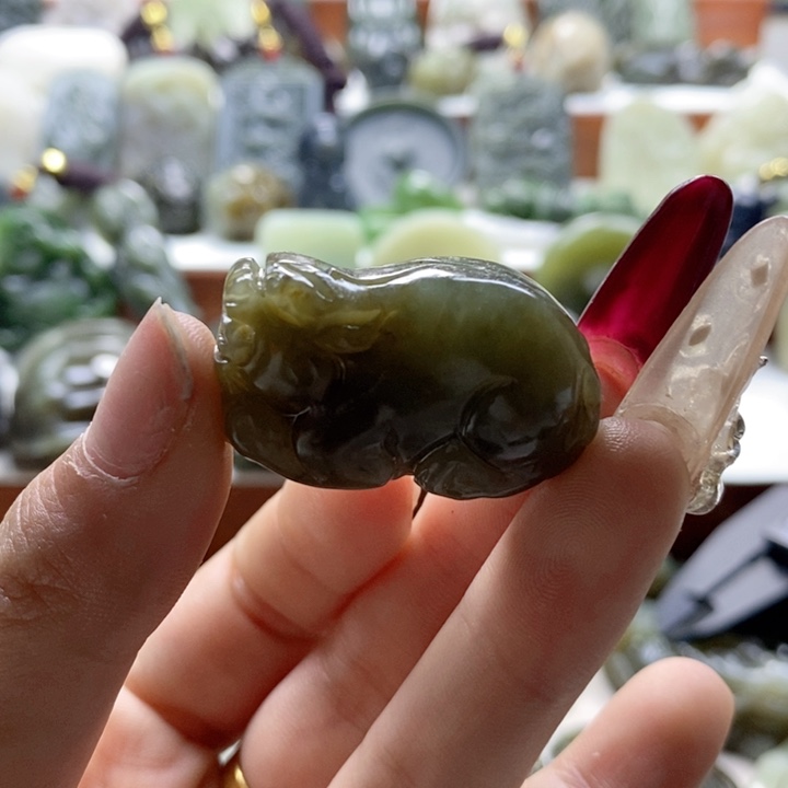 和田玉颈饰足银镶嵌