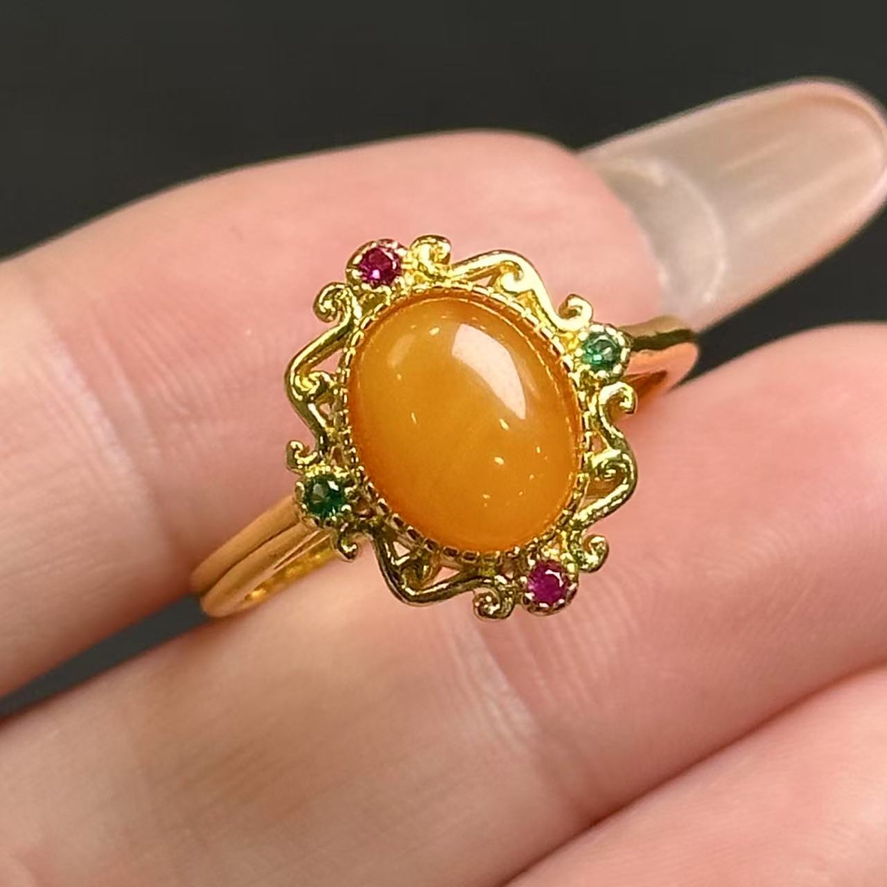 华林福禧 精致琥珀女戒 多样性发一 M02 A01680