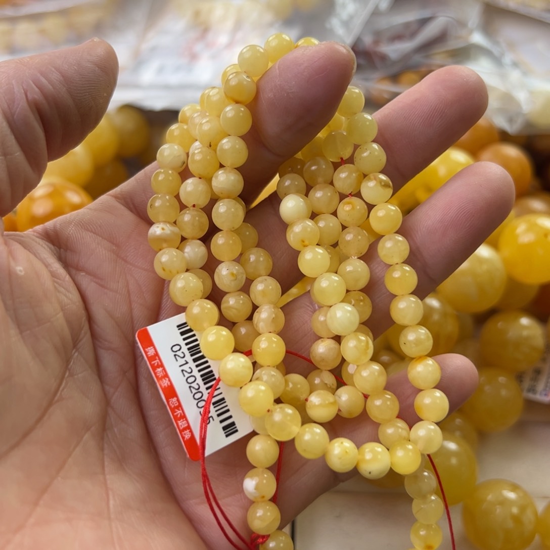 琥珀珠宝奇石未镶嵌