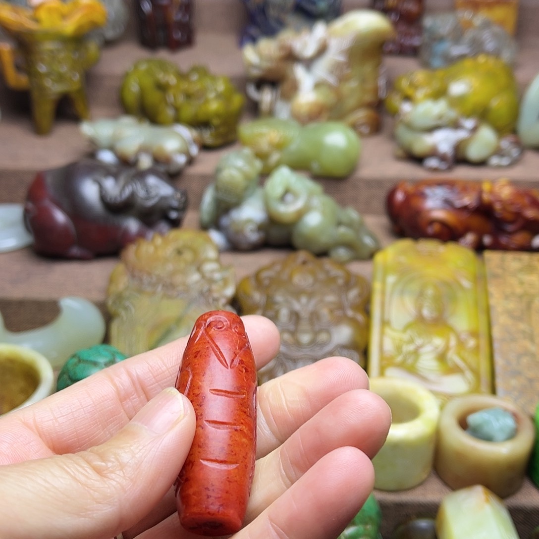 白玉菩提吊坠1。。