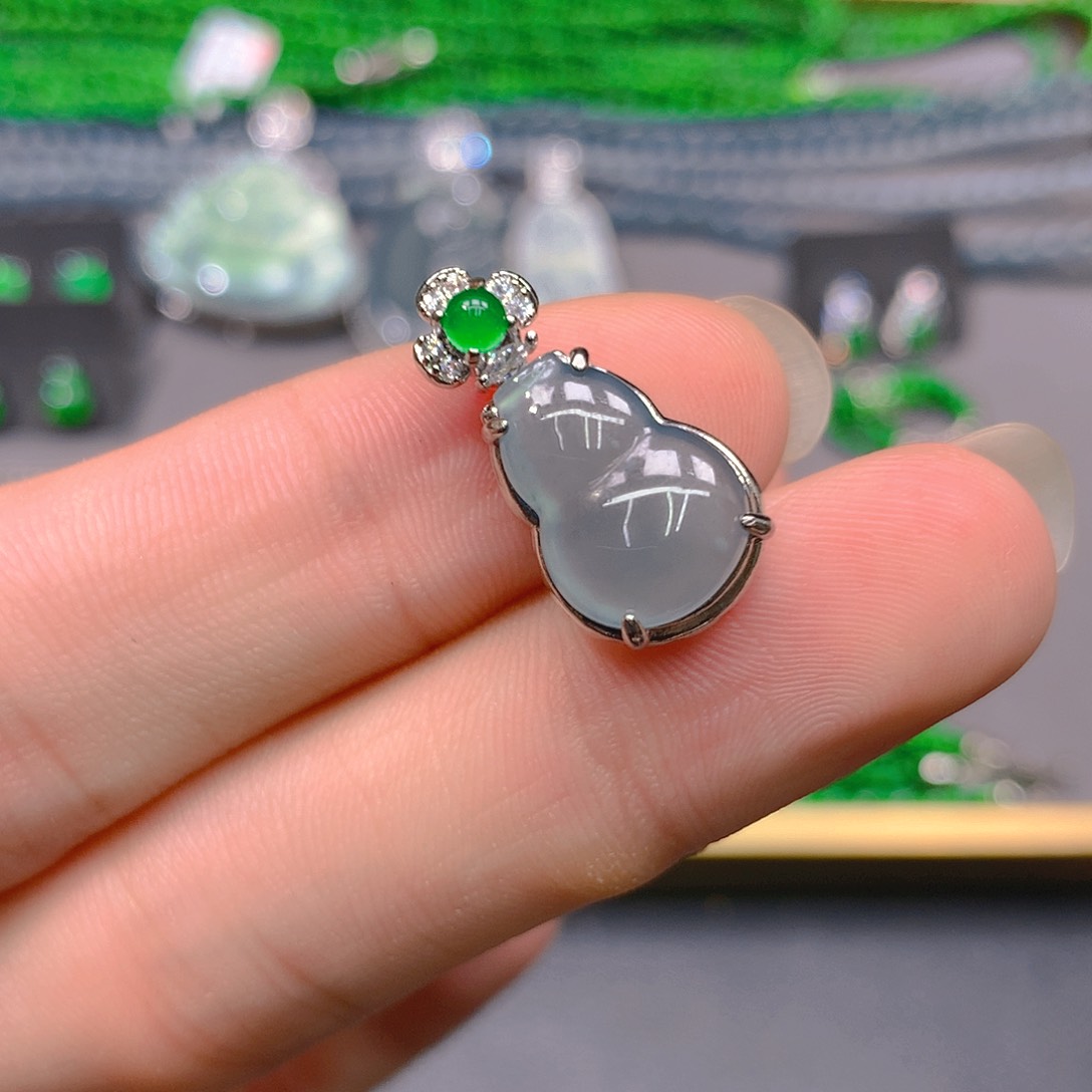 翡翠未镶嵌吊坠(不含链)天然