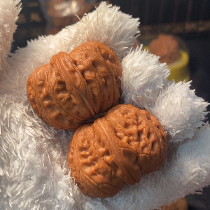 文玩核桃吊坠42平谷元宝