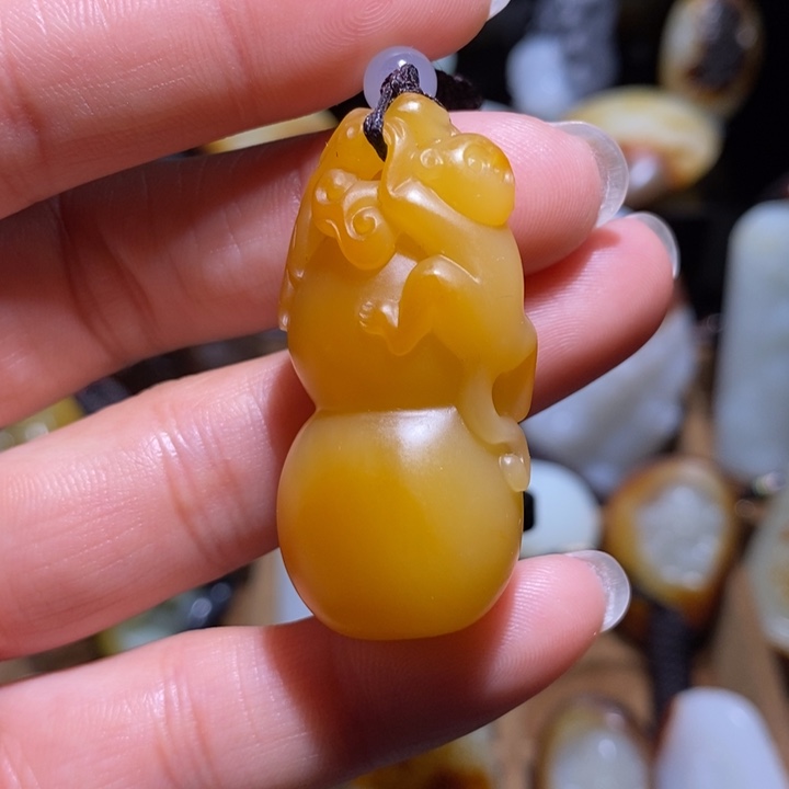 和田玉颈饰未镶嵌上**客