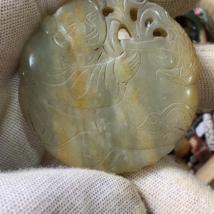 和田玉未镶嵌挂件