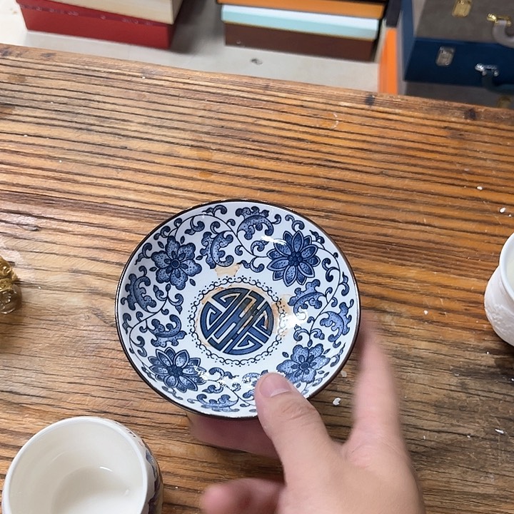 孤品茶具套装等。