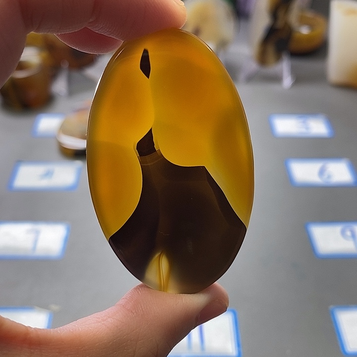 玛瑙/玉髓未镶嵌珠宝半成品130