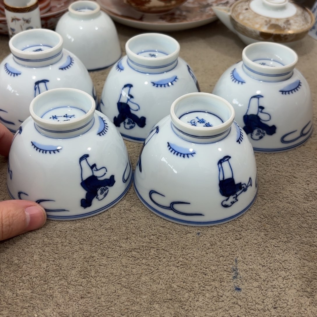 瓷片非常好看漂亮的物品 