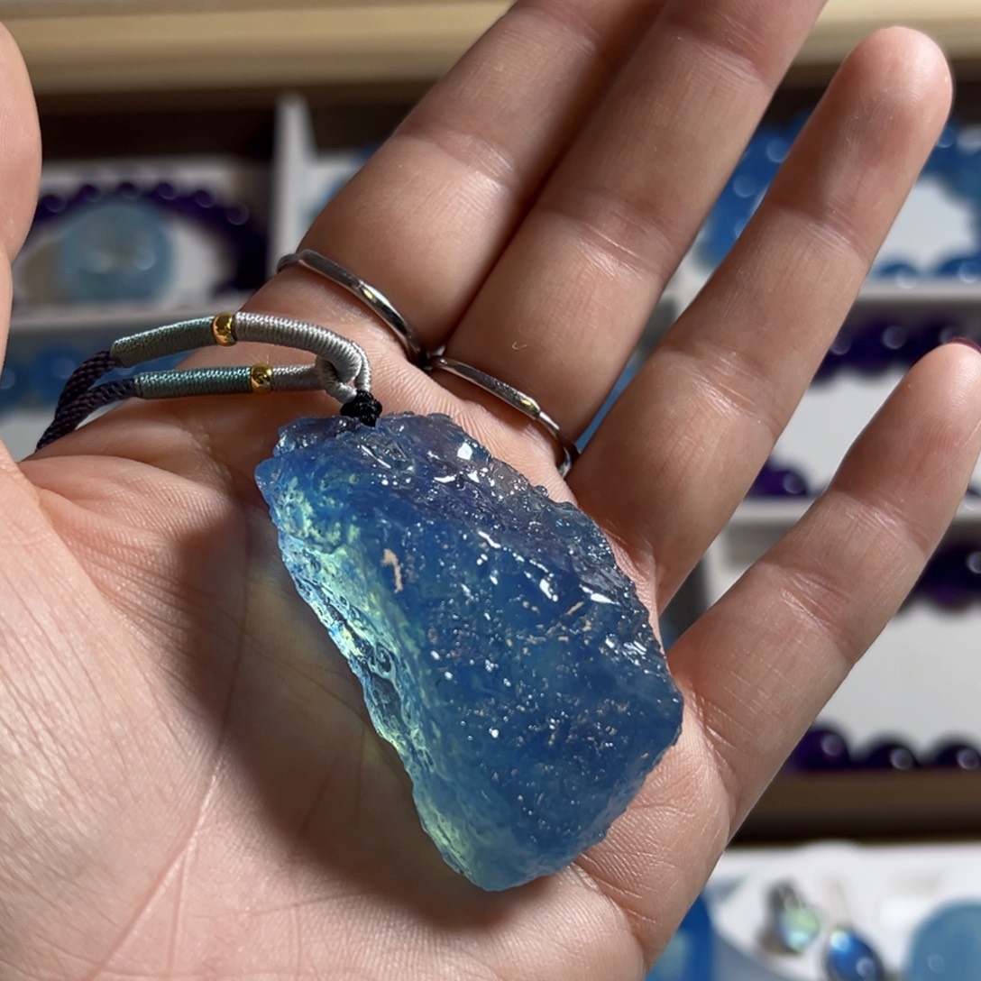 靓****海蓝原石直播间专拍