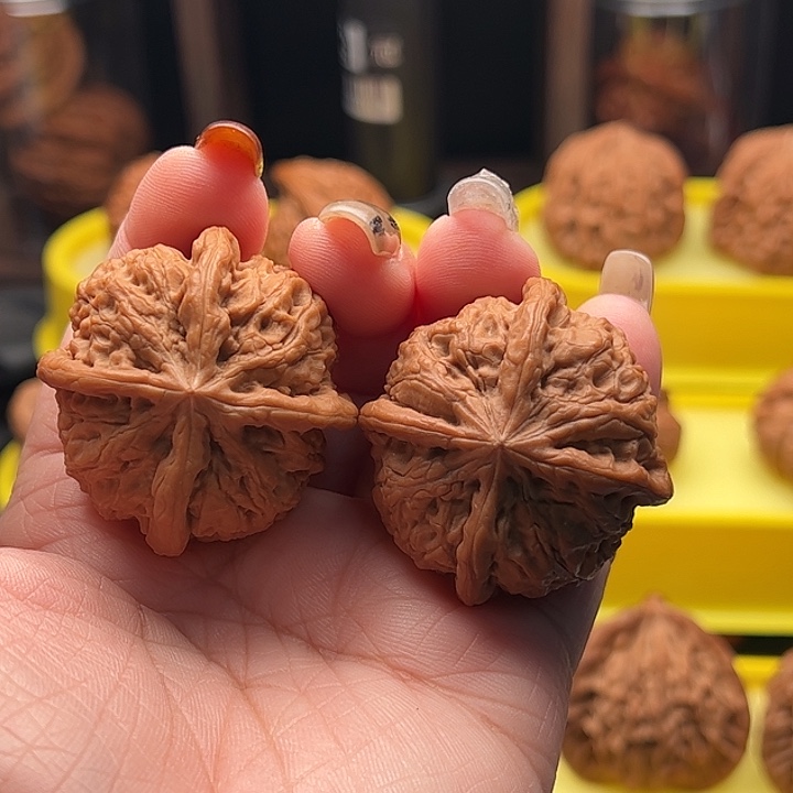 文玩核桃把件雨花石四棱 全品