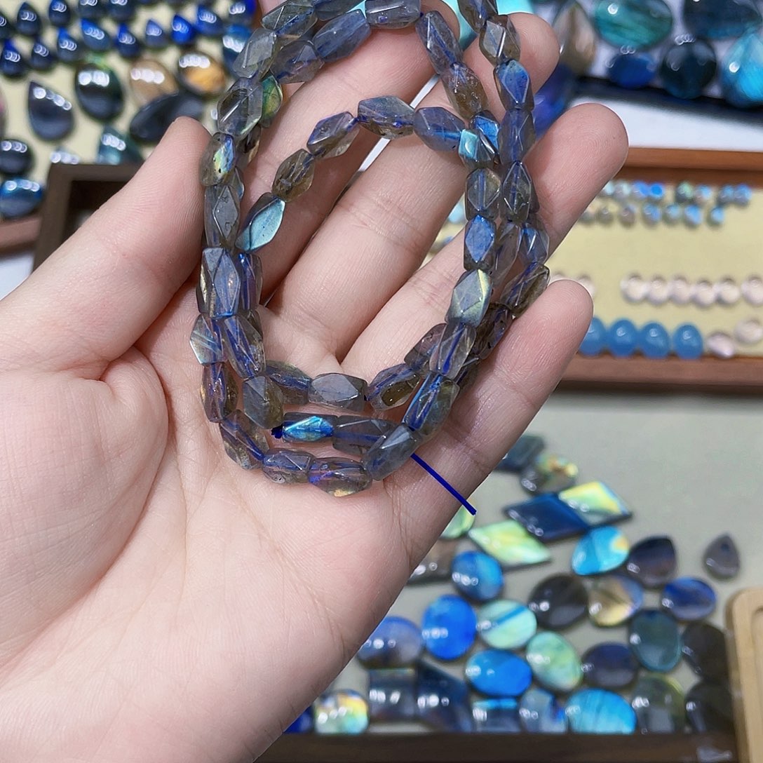 水晶未镶嵌珠宝半成品