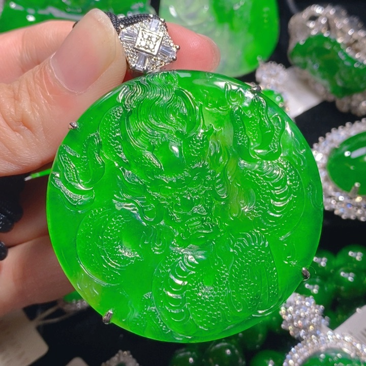 翡翠颈饰银S925镶嵌111111111111