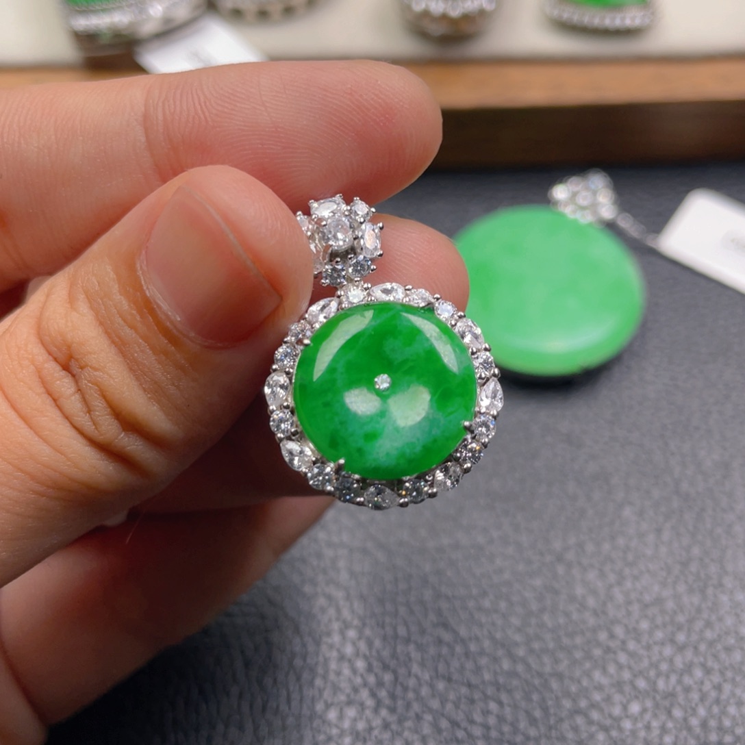 翡翠银S925镶嵌吊坠(不含链)