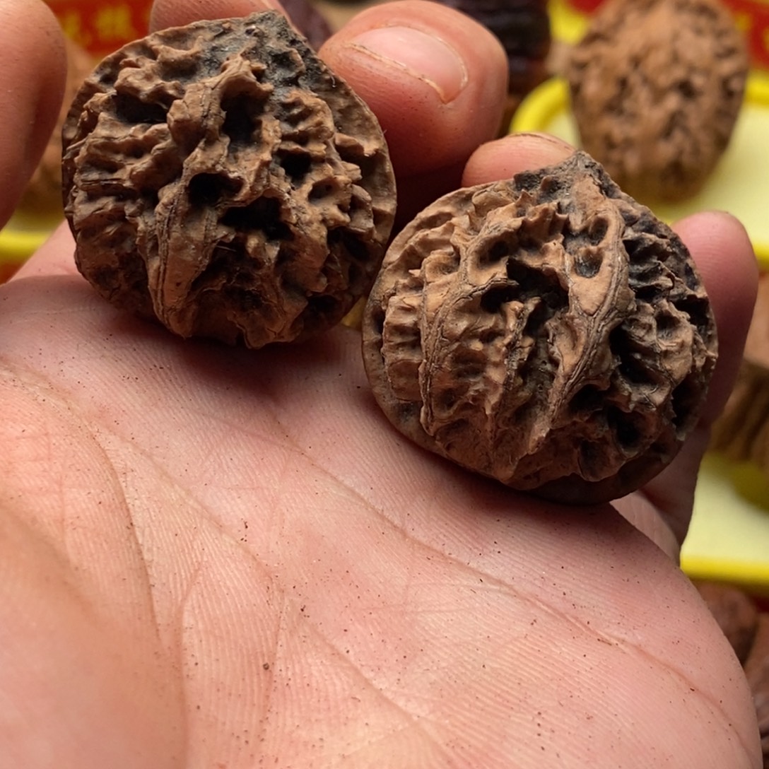 文玩核桃吊坠楸子207