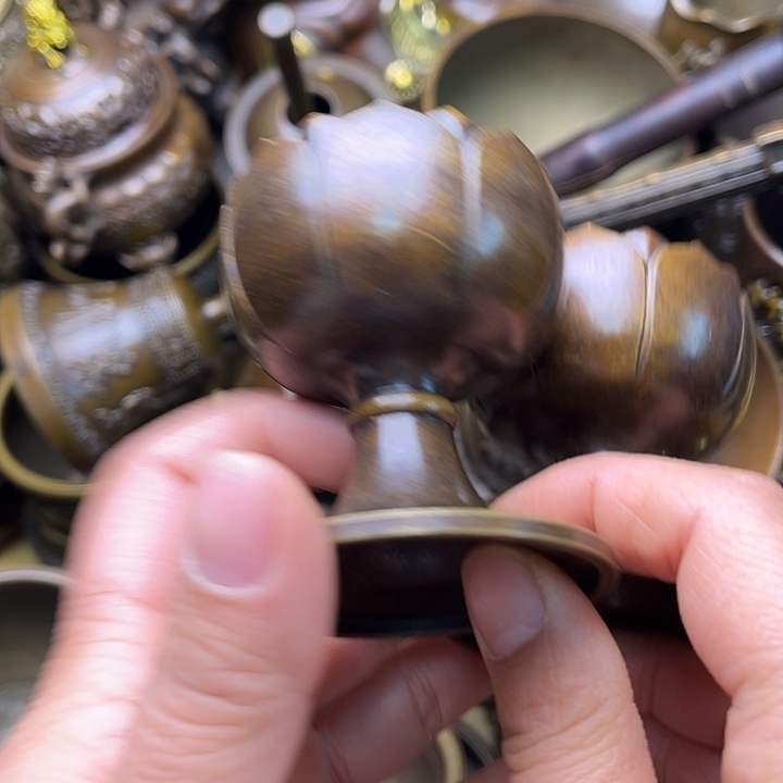 铜23445567898764789579887