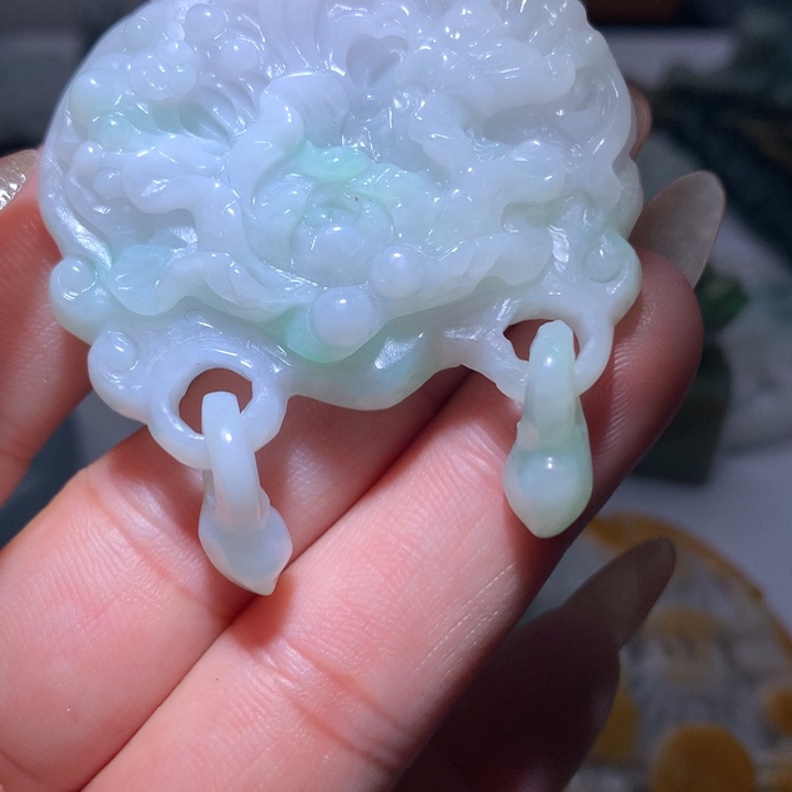 翡翠未镶嵌颈饰保真天然A货翡翠