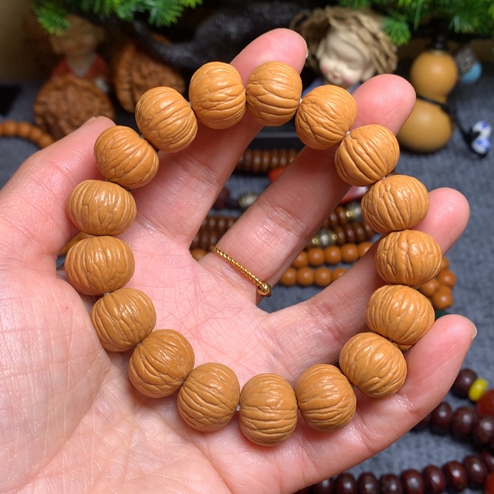 猴头核桃吊坠菩提