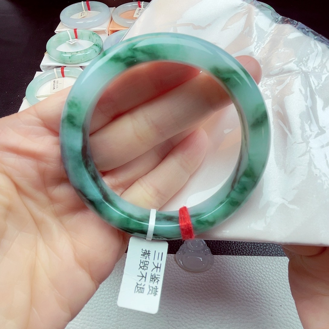 懒***阳翡翠未镶嵌手镯天然缅甸翡翠
