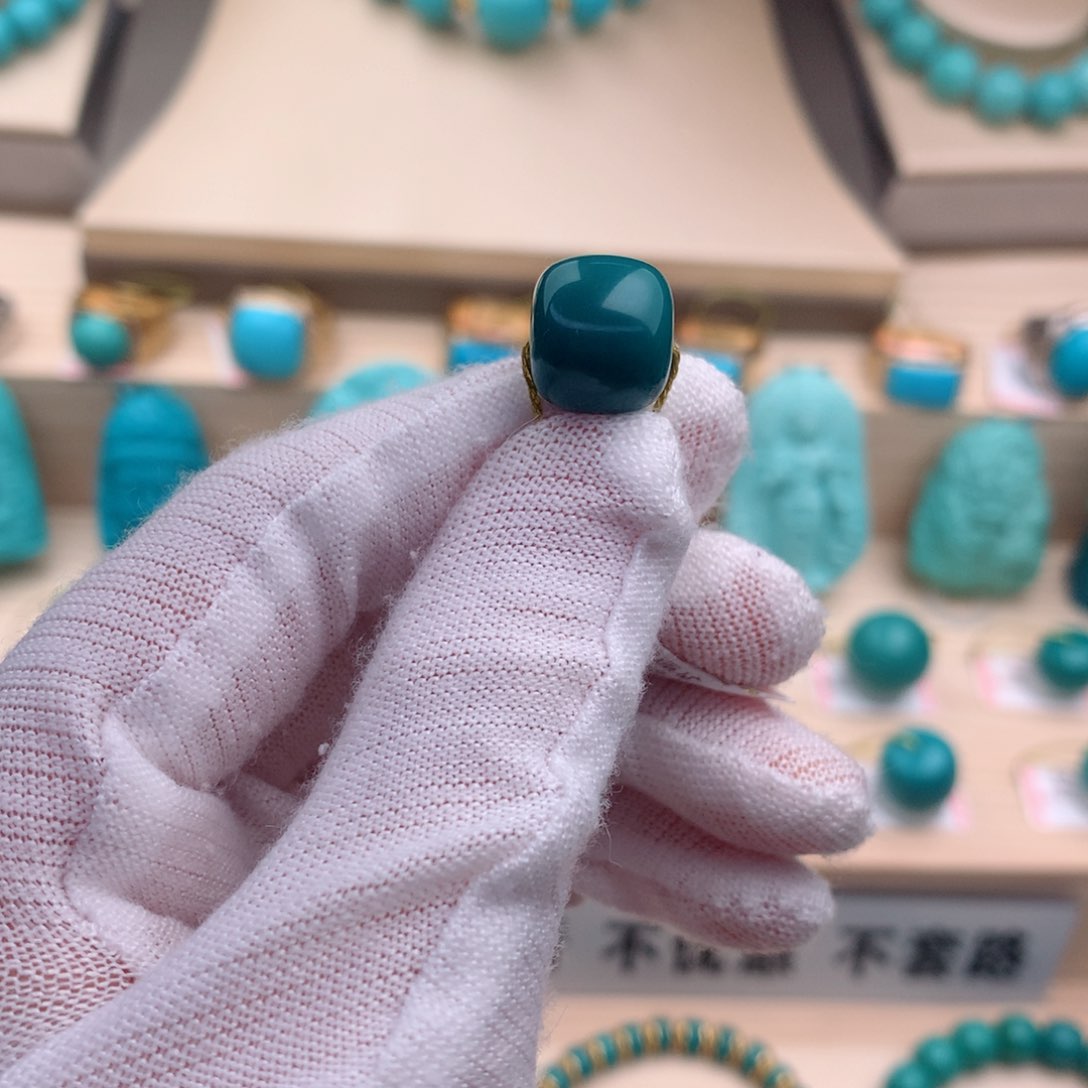 绿松石珠宝奇石未镶嵌