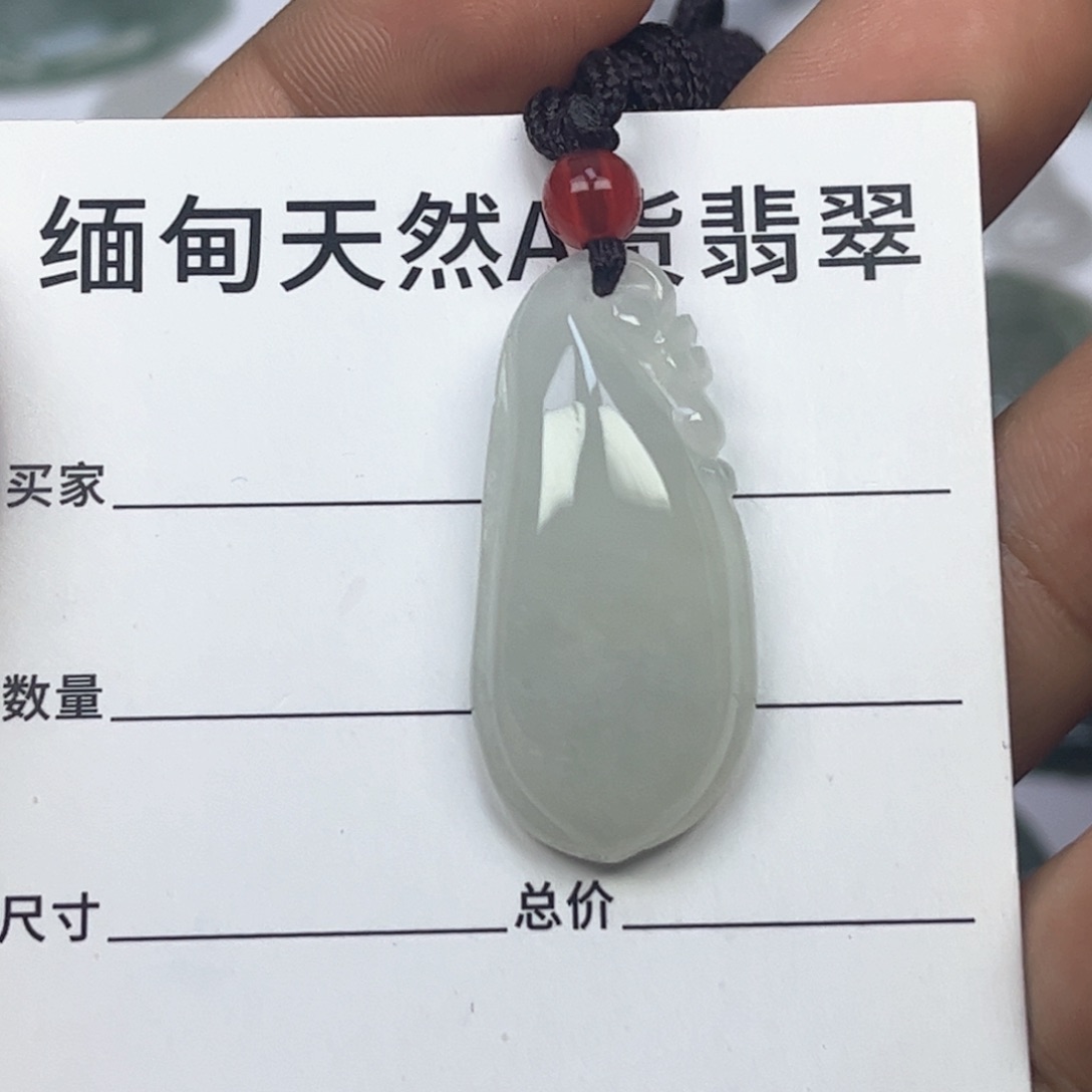 翡翠颈饰未镶嵌缅甸天然翡翠