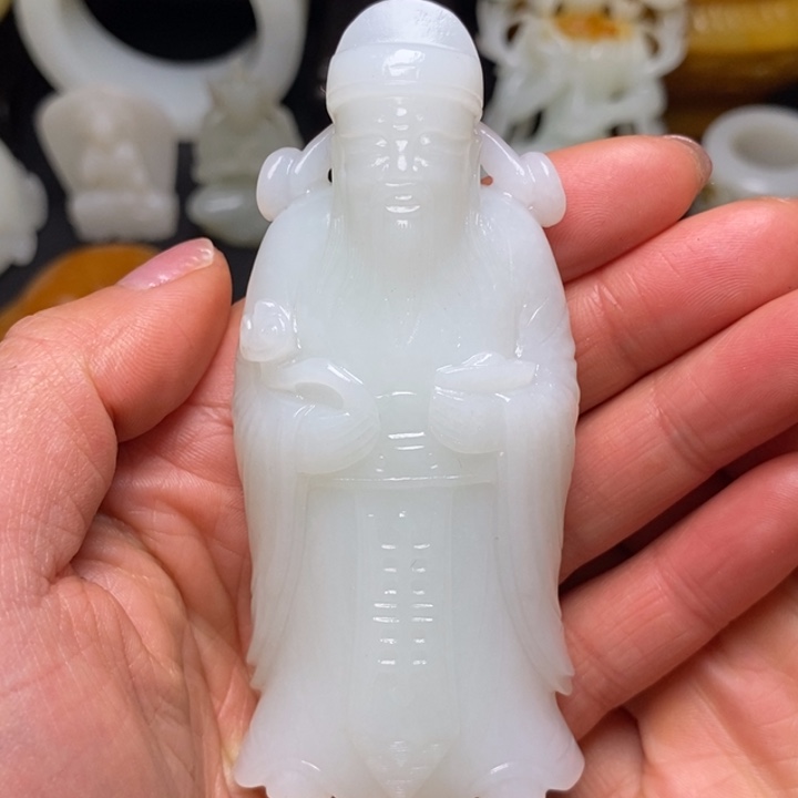三***生和田玉未镶嵌把件