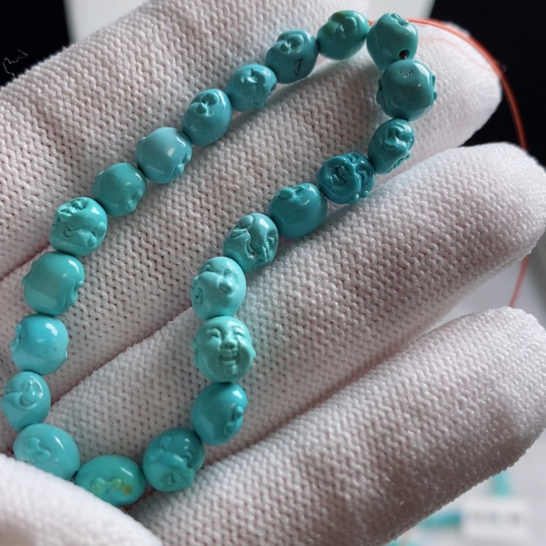 绿松石颈饰未镶嵌