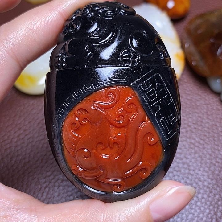 光***明和田玉未镶嵌颈饰