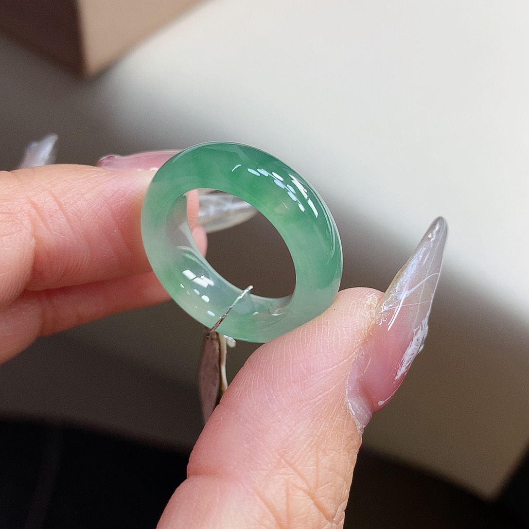 翡翠戒指未镶嵌12号
