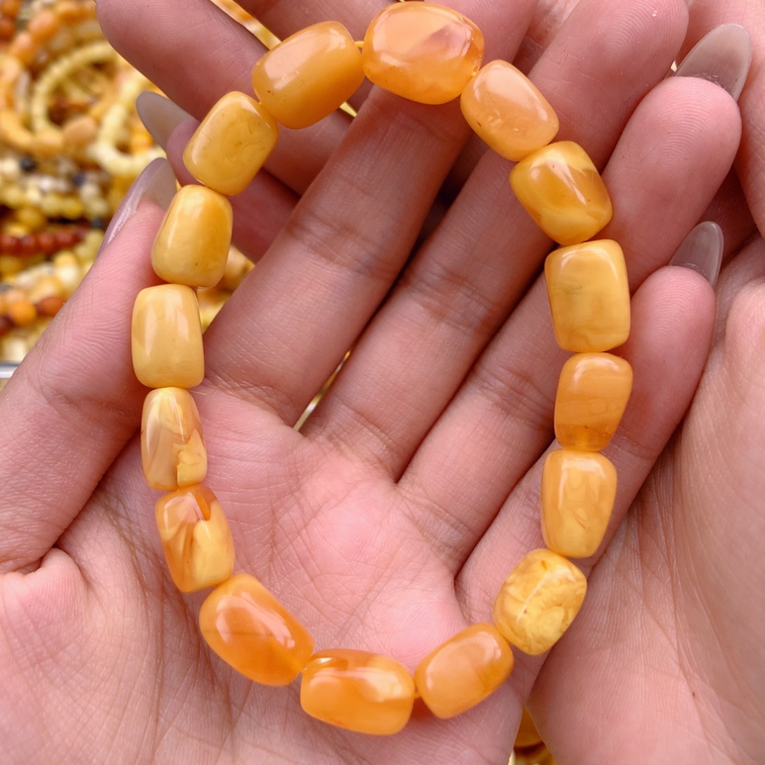 琥珀未镶嵌珠宝奇石