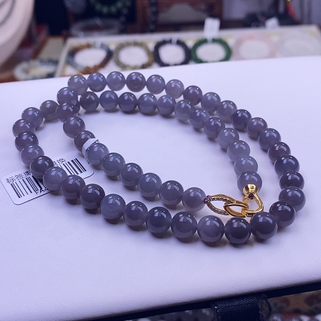 颈饰未镶嵌和田玉快***狗收藏烟紫老料冰底葡萄紫浓紫项链8m