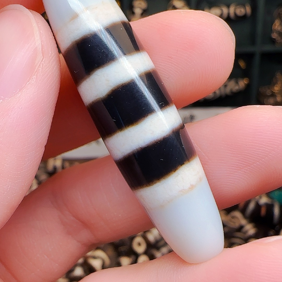 雾***-玛瑙/玉髓未镶嵌颈饰