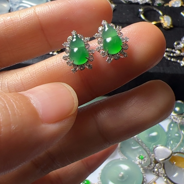 翡翠18K金镶嵌耳饰翡翠吊坠项链