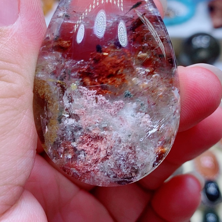 未镶嵌颈饰水晶陆*良水晶